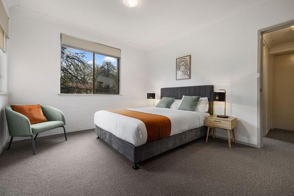 קנברה Oxley Court Serviced Apartments מראה חיצוני תמונה