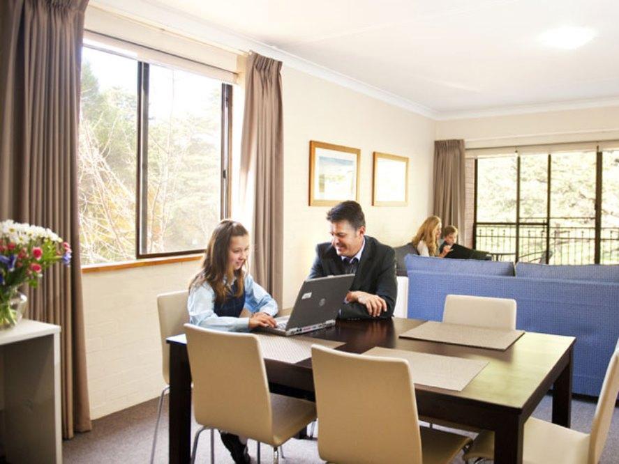 קנברה Oxley Court Serviced Apartments מראה חיצוני תמונה