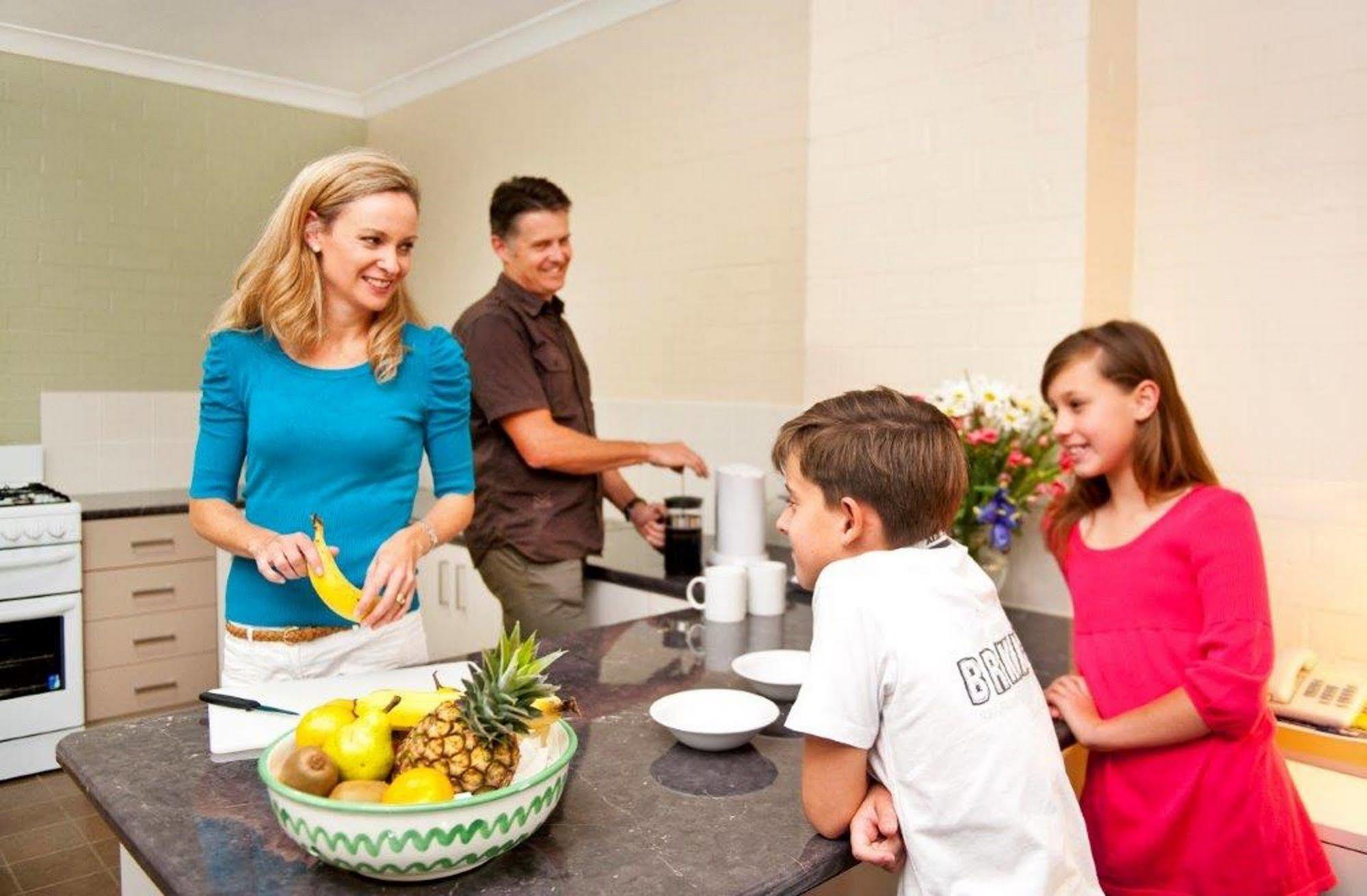 קנברה Oxley Court Serviced Apartments מראה חיצוני תמונה